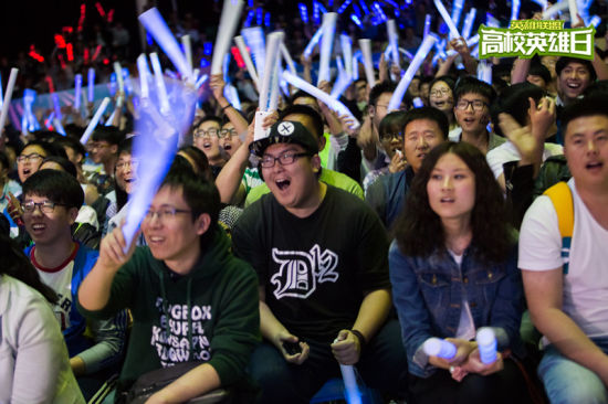 三中卫右侧 三中卫右侧